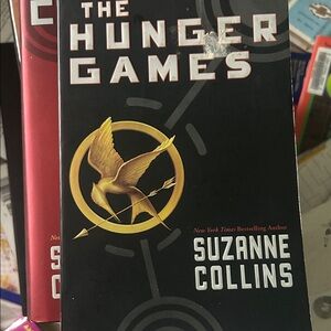 Excellent condition The Hunger Games Book - soft  Cover